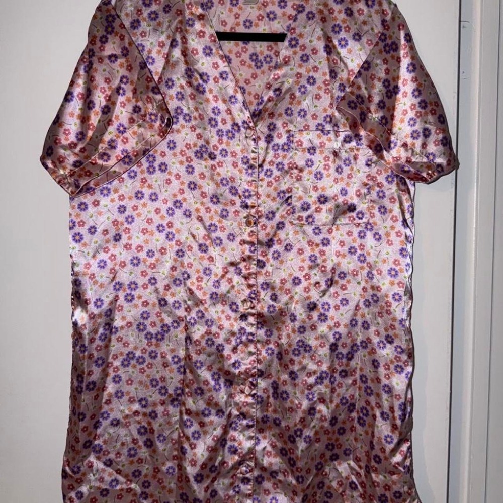 Vintage Vanity Fair Satin Floral Pajama Shirt Y2K Coquette Sleepwear Vintage